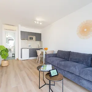 moderno-apartamento-en-corralejo.hotelsfuerteventura.org/